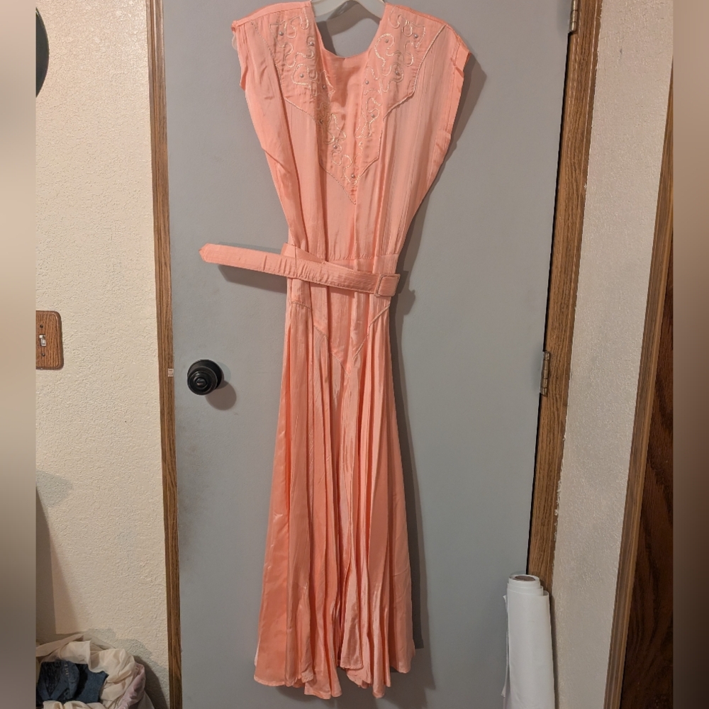 Authentic Vintage Sterling Silver 50's/60's Women's Salmon M/L Dress